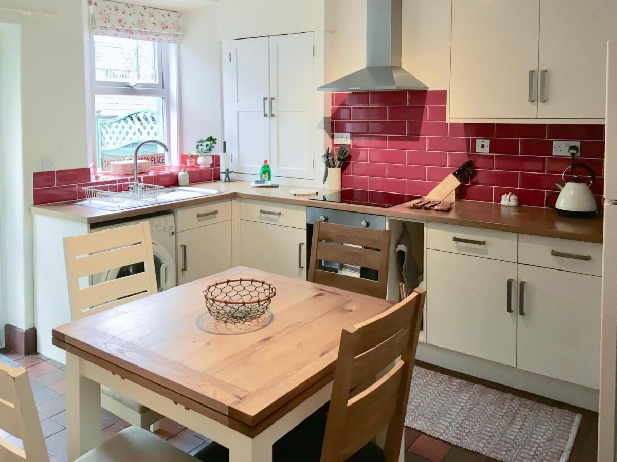 Acorn Cottage Bowness-on-Windermere Eksteriør billede